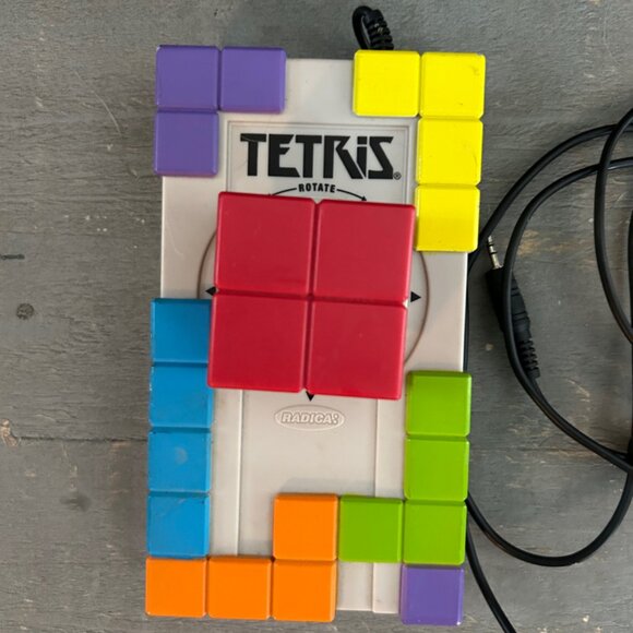 Radica 2003 TETRIS  Player TV Plug and Play Game 1 controller - Picture 1 of 4